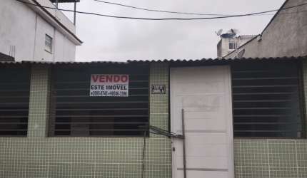 TERRENO EM HELIOPOLIS COM 2 CASAS E 2 KITINETES
