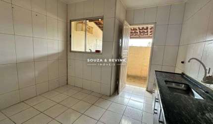 Casa à Venda em Condomínio - 2 dormitórios por R$ 269.000,00