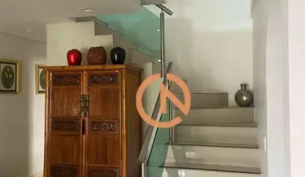 Cobertura com três quartos e duas suítes na Vila Mariana