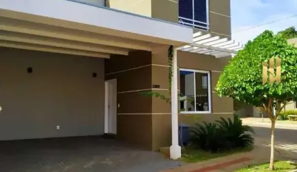 Sobrado à venda no Condomínio Riviera D Itália no bairro Santa Cruz em Cuiabá -