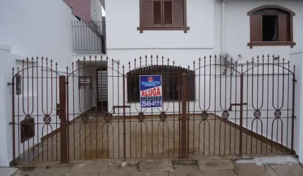 SOBRADO VILA MEDEIROS.