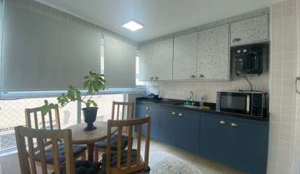 Imperdível oportunidade: Apartamento à venda em Praia Grande-SP, no Canto do Forte. 2 quartos, 1 suíte, 1 sala, 2 banheiros, 84m².