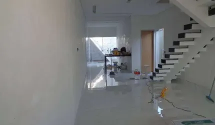 DISPONÍVEL LINDO Sobrado de 03 Dormitórios à venda no Bairro Vila Guilhermina - Praia Grande/SP