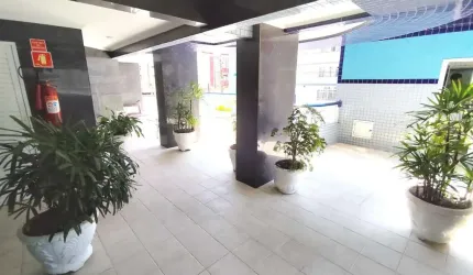 Apartamento 2 dormitórios na próximo a feirinha da Guilhermina em Praia Grande ? SP.
