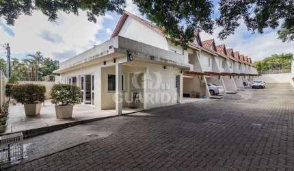Casa em condomínio fechado com 3 quartos à venda na Rua Doutor Pereira Neto, 1215, Tristeza, Porto Alegre por R$ 720.200