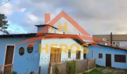 Casa com 2 quartos à venda na Das Hortências, 67, Ponta Grossa, Porto Alegre por R$ 320.000
