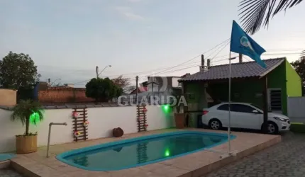 Casa com 3 quartos à venda na Rua F, 3681, Restinga, Porto Alegre por R$ 297.000