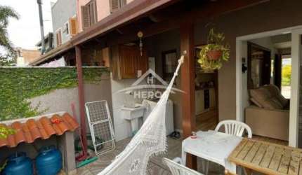 Casa com 3 quartos à venda na Rua Pau Brasil, 728, Hípica, Porto Alegre por R$ 630.000