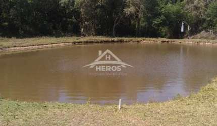 Terreno à venda na Beco Dos Farias, 361, Restinga, Porto Alegre por R$ 980.000
