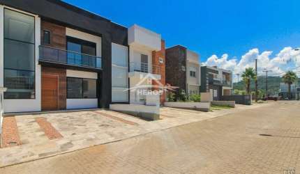 Casa em condomínio fechado com 3 quartos à venda na Rua Monsenhor Augusto Dalvit, 680, Aberta dos Morros, Porto Alegre por R$ 930.000