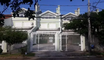 Casa com 3 quartos à venda na Rua Conselheiro Xavier da Costa, 1981, Ipanema, Porto Alegre por R$ 850.000
