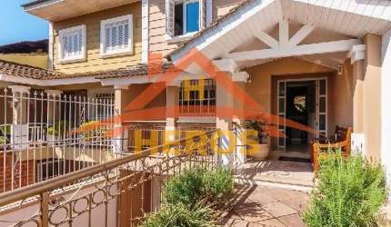 Casa com 4 quartos à venda na Avenida Arlindo Pasqualini, 363, Ipanema, Porto Alegre por R$ 1.275.000