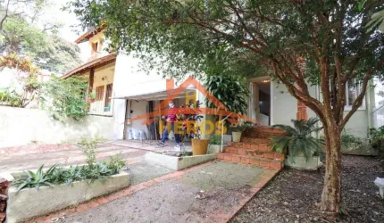 Casa com 3 quartos à venda na Rua Décio Pelegrini, 75, Ipanema, Porto Alegre por R$ 580.000