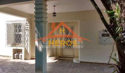 Casa com 3 quartos à venda na Rua Butuí, 420, Cristal, Porto Alegre por R$ 849.000