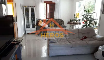 Casa com 4 quartos à venda na Rua José Alves de Castro, 496, Vila Nova, Porto Alegre por R$ 670.000