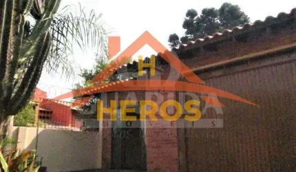 Casa com 3 quartos à venda na Rua Florinha, 173, Cavalhada, Porto Alegre por R$ 550.000