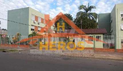 Apartamento com 2 quartos à venda na Rua Coronel Massot, 523, Cristal, Porto Alegre por R$ 270.000