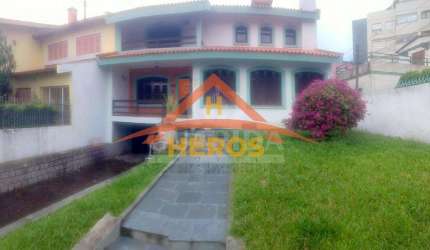 Casa com 4 quartos à venda na Rua Jaguari, 748, Cristal, Porto Alegre por R$ 1.800.000