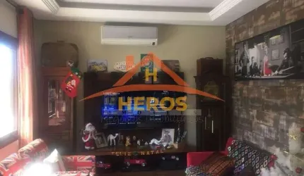 Casa com 2 quartos à venda na Rua Francisca Prezzi Bolognesi, 115, Aberta dos Morros, Porto Alegre por R$ 259.000