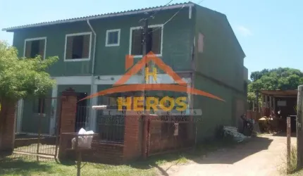 Casa com 3 quartos à venda na Avenida Juca Batista, 10342, Belém Novo, Porto Alegre por R$ 550.000