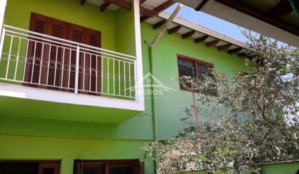 Casa com 4 quartos à venda na Rua Jorge Mello Guimarães, 653, Belém Novo, Porto Alegre por R$ 790.000