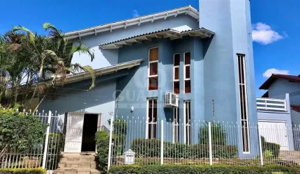 Casa com 4 quartos à venda na Rua Paulo Derly Strehl, 187, Espírito Santo, Porto Alegre por R$ 1.200.000