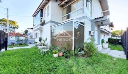 Casa com 4 quartos à venda na Rua Adão Pinheiro da Silva, 170, Ipanema, Porto Alegre por R$ 950.000