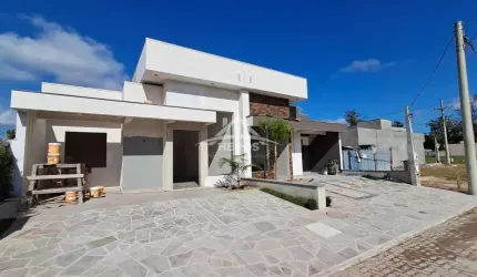 Casa em condomínio fechado com 3 quartos à venda na Avenida Juca Batista, 5505, Hípica, Porto Alegre por R$ 699.000