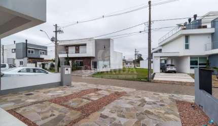 Casa em condomínio fechado com 3 quartos à venda na Rua Eroni Soares Machado, 300, Hípica, Porto Alegre por R$ 690.000