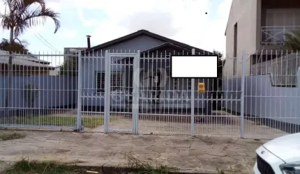 Casa com 2 quartos à venda na Rua Olécio Cavedini, 89, Espírito Santo, Porto Alegre por R$ 339.000