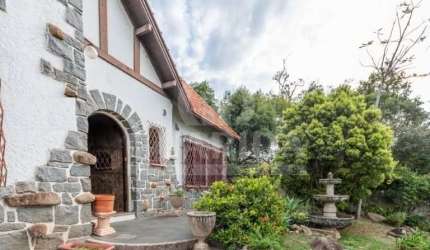 Casa com 4 quartos à venda na Rua Guaiana, 123, Vila Assunção, Porto Alegre por R$ 1.750.000