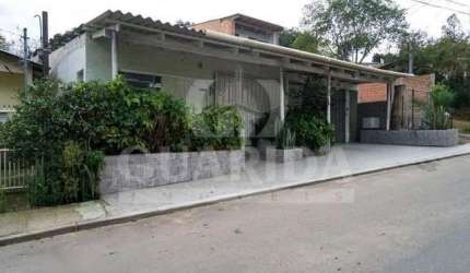 Casa com 3 quartos à venda na João Francisco Barbosa, 62, Vila Nova, Porto Alegre por R$ 550.000