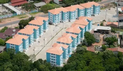 Apartamento com 2 quartos à venda na Rua Atílio Supertti, 340, Vila Nova, Porto Alegre por R$ 180.000