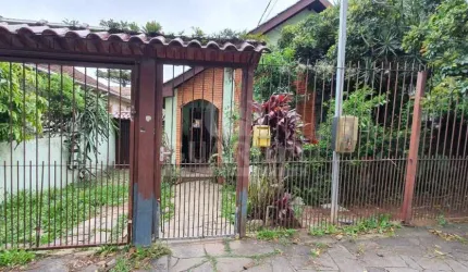 Casa com 3 quartos à venda na Rua Nunes, 482, Medianeira, Porto Alegre por R$ 600.000