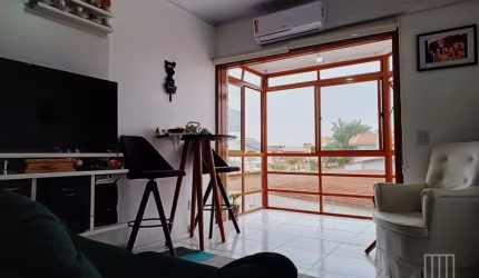 Lindo JK em Capão Novo, apenas 50m do mar