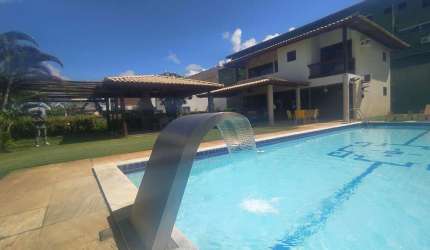 Casa Quatro Quartos para Venda em Guarajuba