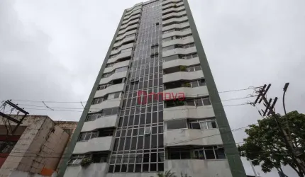 Apartamento Tres Quartos para Venda no Campo Grande