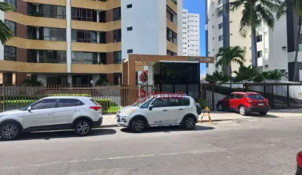 Apartamento com 4 dormitórios à venda, 137 m² por R$ 740.000,00 - Pituba - Salvador/BA