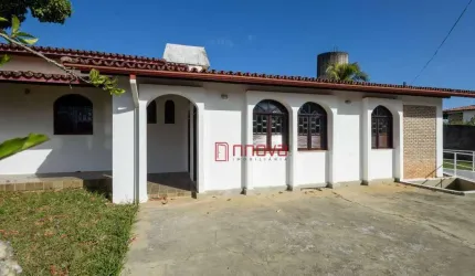 Casa com 3 dormitórios para alugar, 230 m² por R$ 3.599,00/mês - Itapuã - Salvador/BA