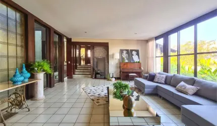 Sobrado com 5 quartos à venda em Santa Rosa - MT