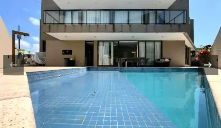 Casa 370m²- 5 Suítes - Intermares