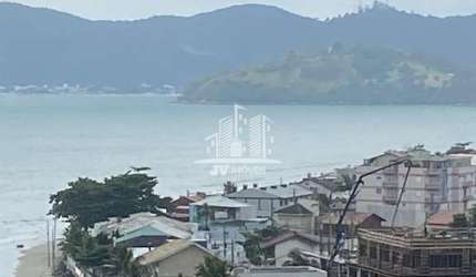 Excelente imovel, novo, recem entregue, quadra mar, Meia Praia, Itapema - SC