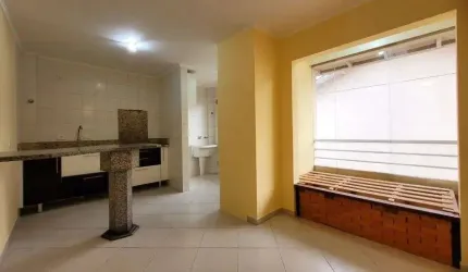 Apartamento à venda 50m², 2 dorms, atrás do Supermercado Prado, Pagani - Palhoça - SC