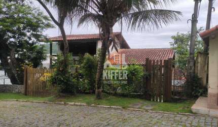 Casa com 4 quartos à venda, 450 m² por R$ 1.500.000 - Pendotiba - Niterói/RJ