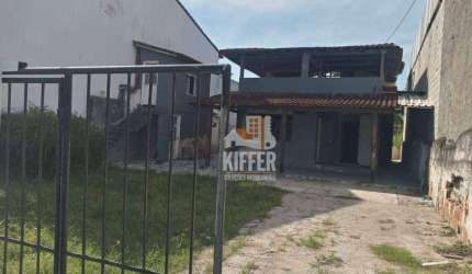 Terreno/casa comercial em Maravista
