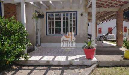 Casa ampla com suíte, varanda e anexo completo em Serra Grande – Niterói