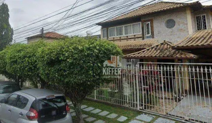 Casa com 4 dormitórios à venda, 360 m² por R$ 880.000,00 - Piratininga - Niterói/RJ