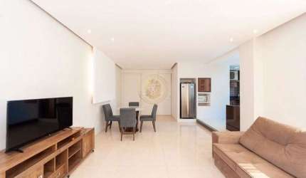 Apartamento com 1 dormitório no Batel