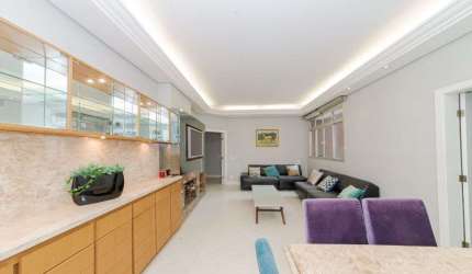 Apartamento 1 por andar com 4 dormitórios e 3 vagas à venda, 242 m² - Água Verde