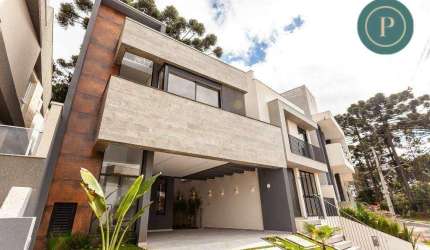 Casa com 03 dormitórios em condomínio fechado no Santa Cândida